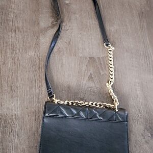 Elegant Black Leather Crossbody Bag